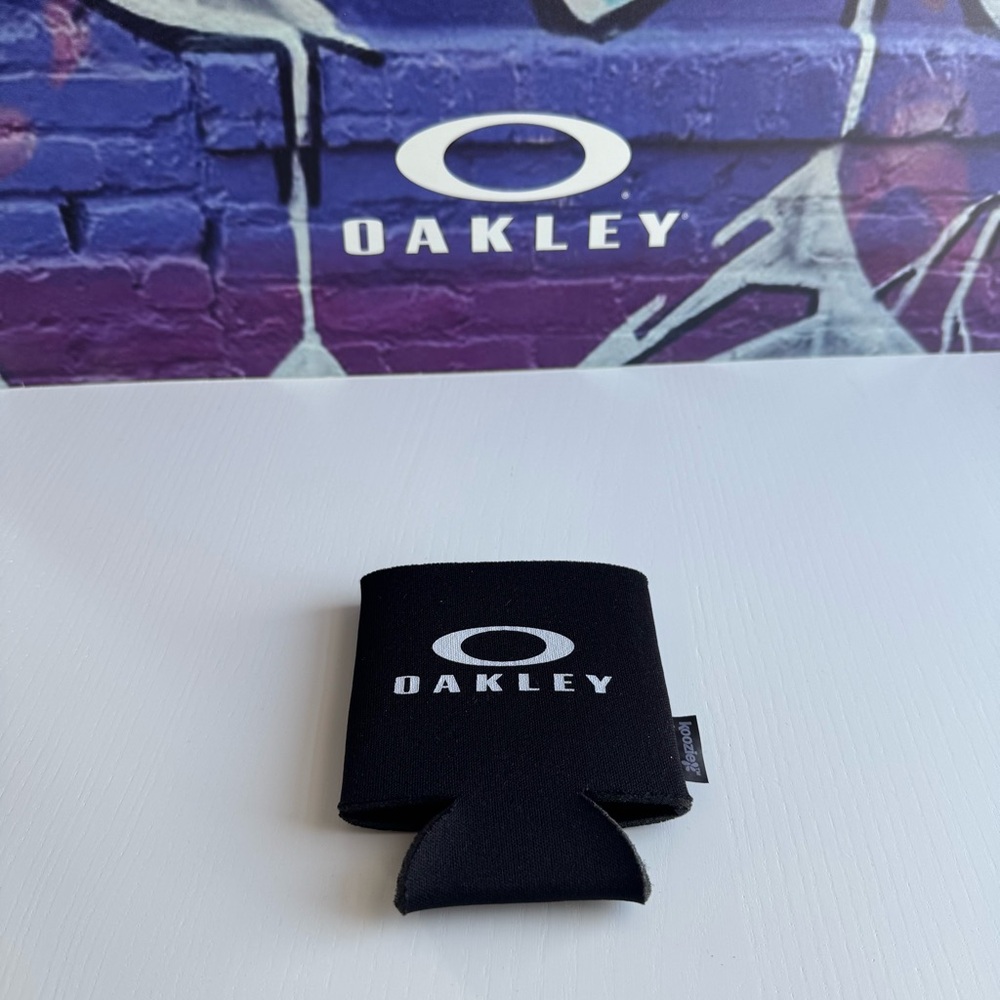 Oakley Koozie